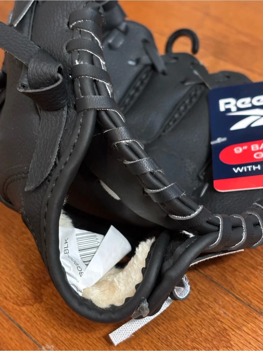 Reebok Baseball Glove Size 9 Beginner Right Hand Throw Ball New